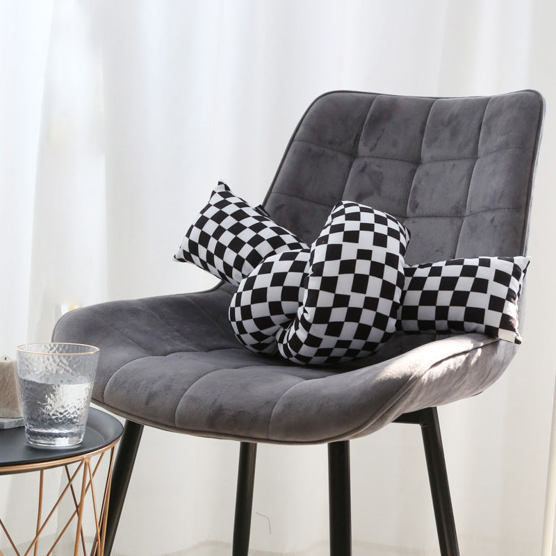Bea Homes – Checked Oversized Pillow