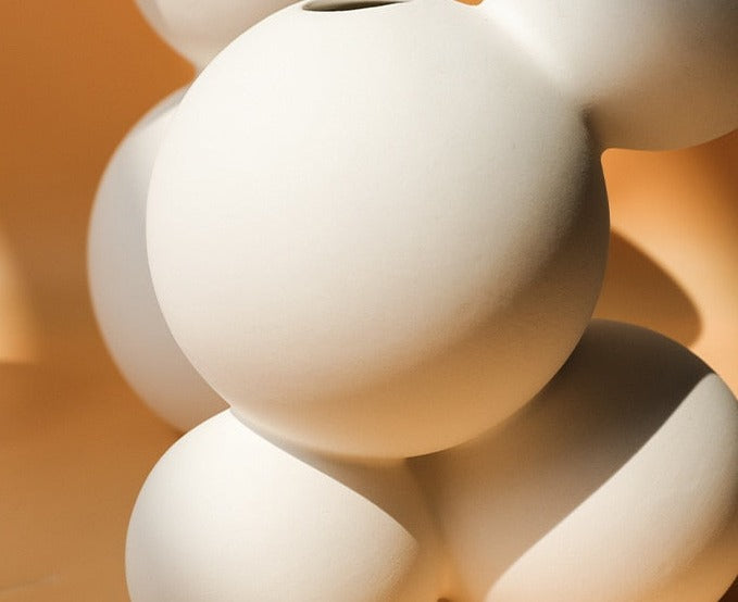 Bea Homes – Porcelain Vases