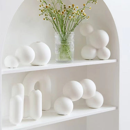 Bea Homes – Porcelain Vases