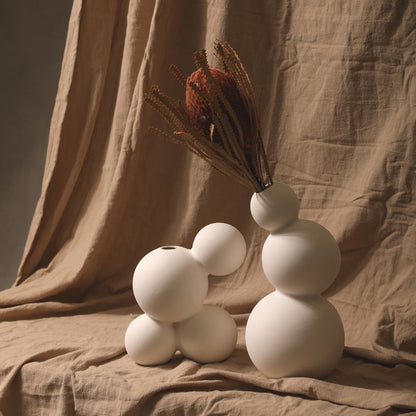 Bea Homes – Porcelain Vases