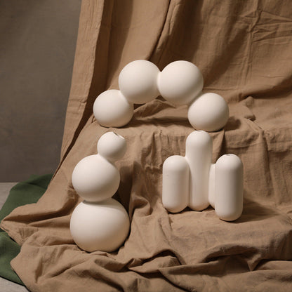 Bea Homes – Porcelain Vases