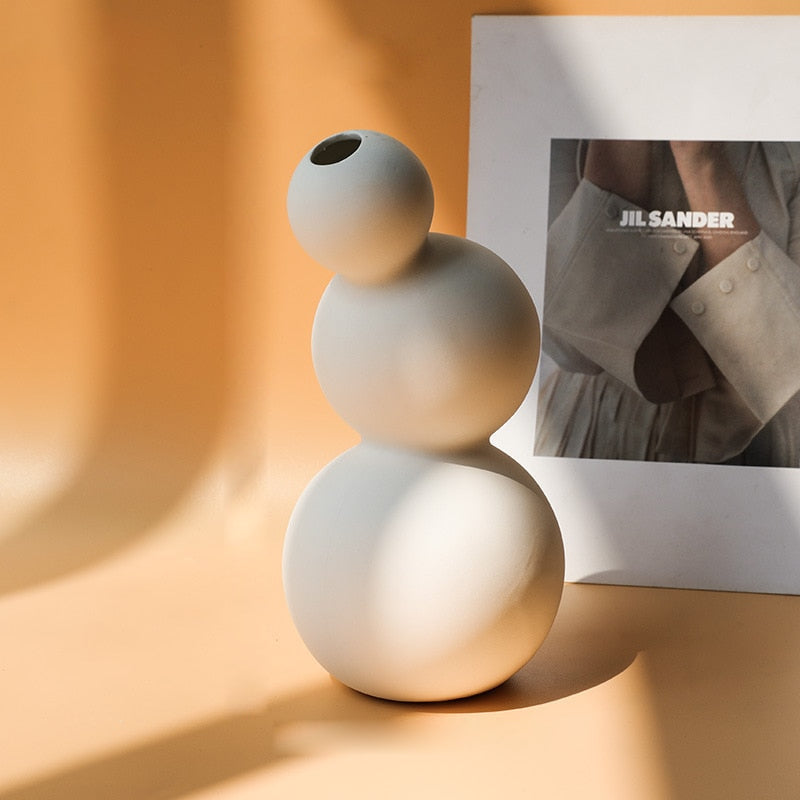 Bea Homes – Porcelain Vases