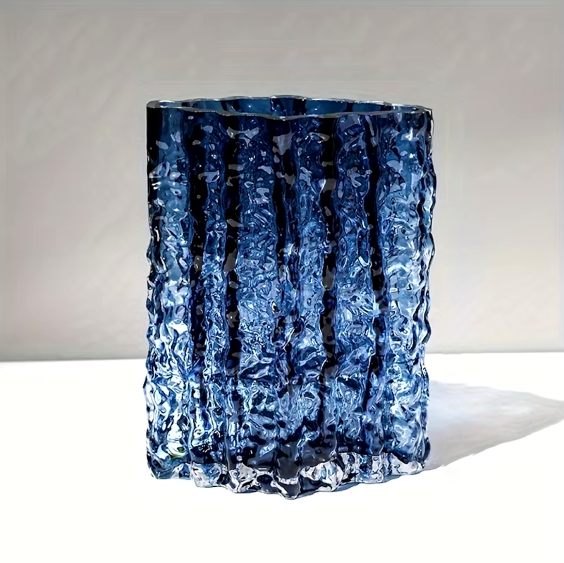 Bea Homes – Arctic Textured Glass Vase