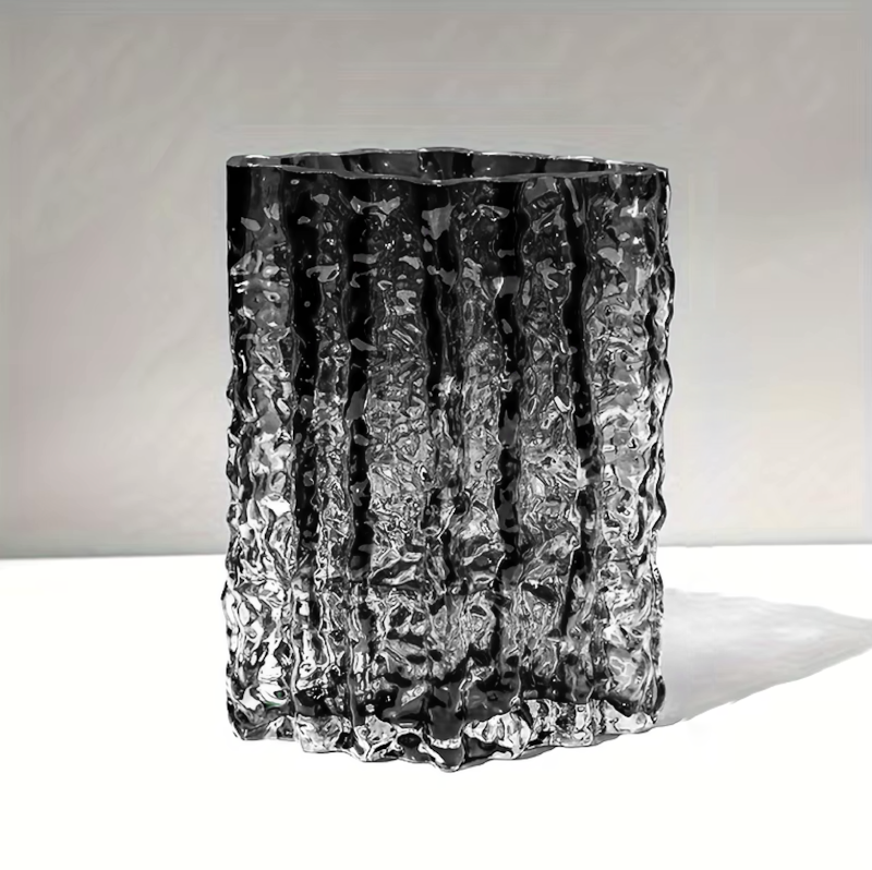 Bea Homes – Arctic Textured Glass Vase
