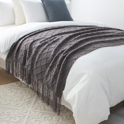 Bea Homes – Chevron Throw Blanket