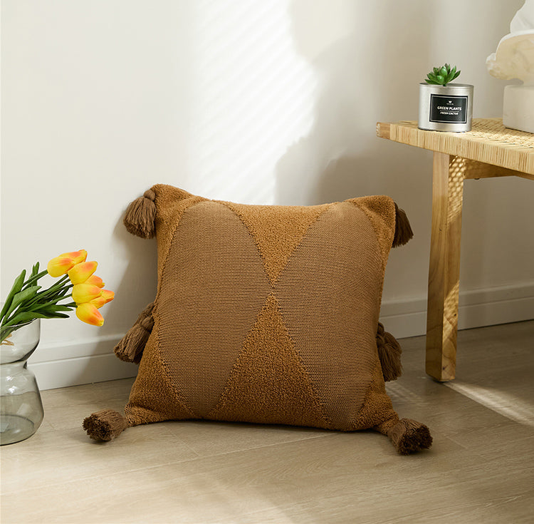 Bea Homes – Colorful Pillow Cover