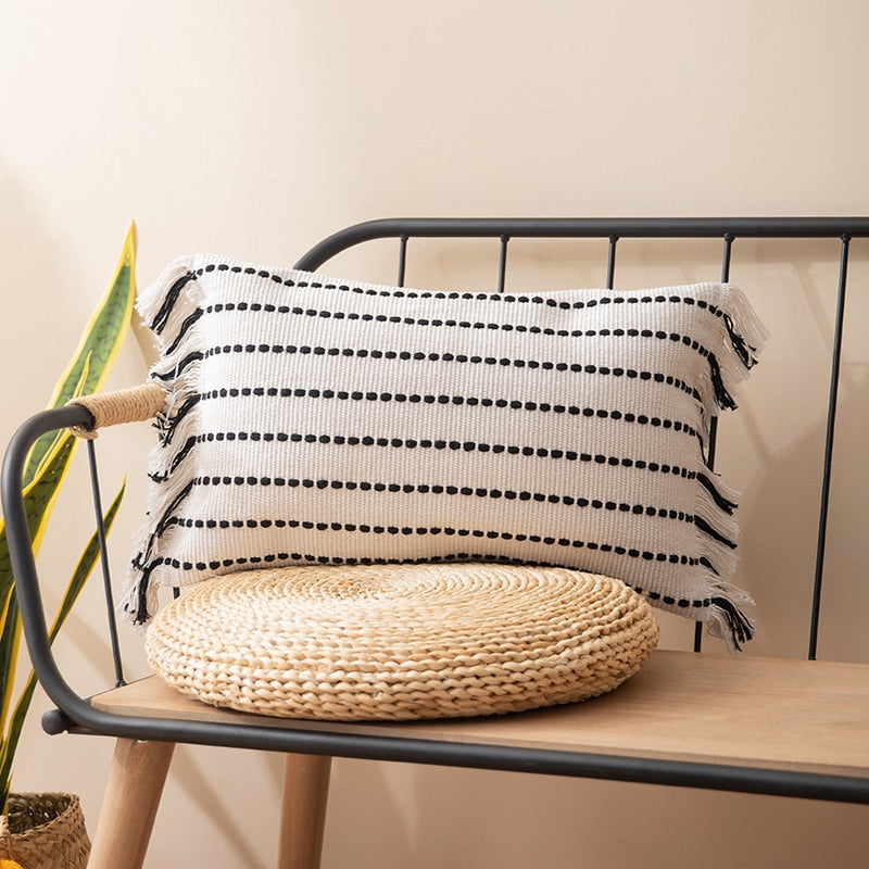 Bea Homes – Contrast Stitch Pillow Cover