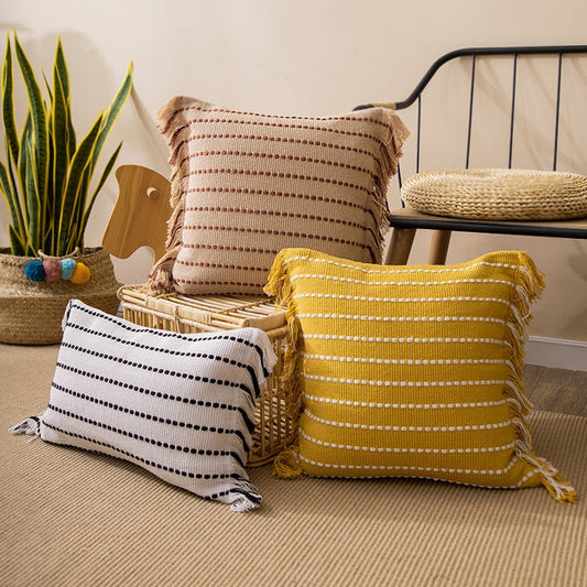 Bea Homes – Contrast Stitch Pillow Cover