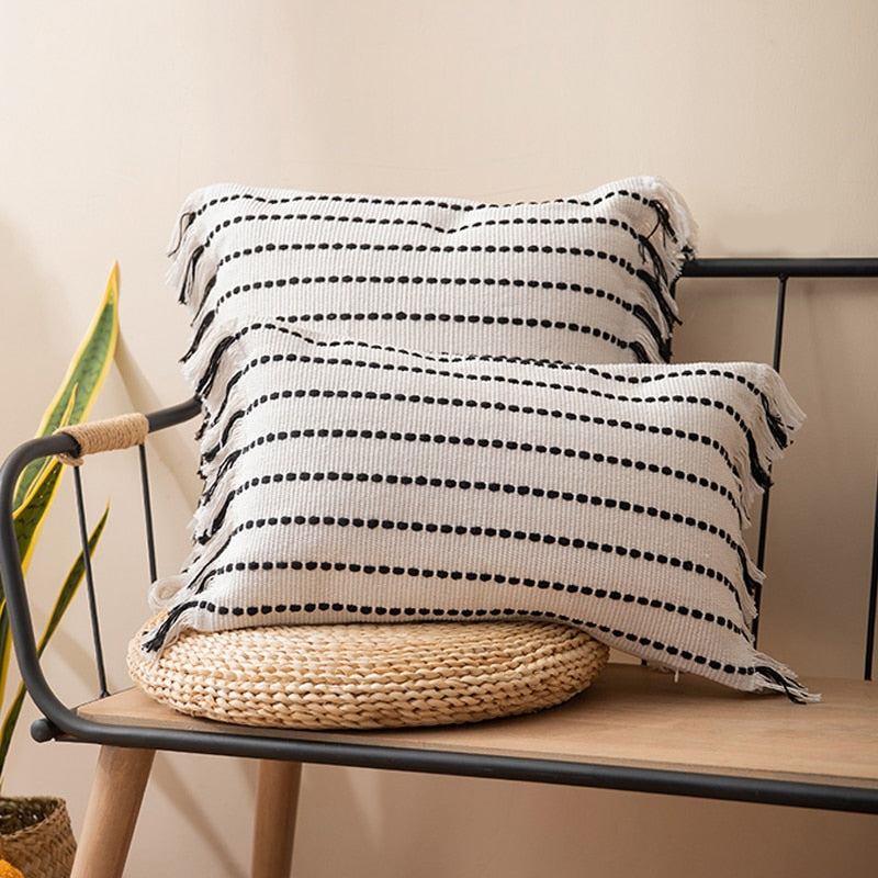 Bea Homes – Contrast Stitch Pillow Cover
