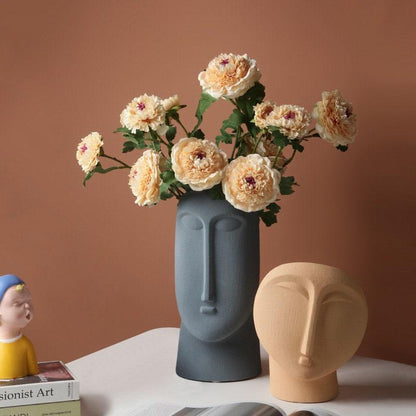Bea Homes - Abstract Face Ceramic Vase to Elevate Your Space with Modern Minimalism - Bea Homes