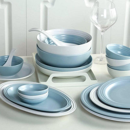 Bea Homes - Classic European Rim Dinner Plate in Light Blue and White for Timeless Dining - Bea Homes