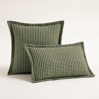 Bea Homes - Classic Houndstooth Pillow Cover for a Timeless Touch - Bea Homes