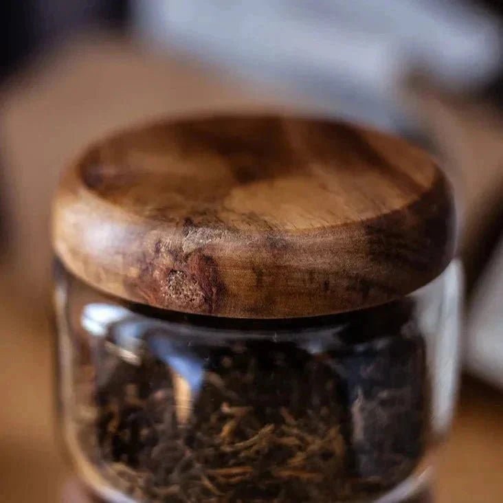 Bea Homes - Clear Glass Food Storage Container with Wooden Lid - Bea Homes