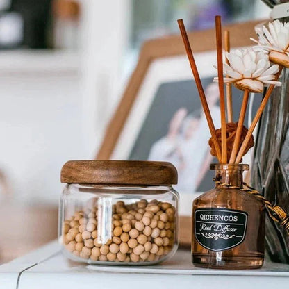 Bea Homes - Clear Glass Food Storage Container with Wooden Lid - Bea Homes