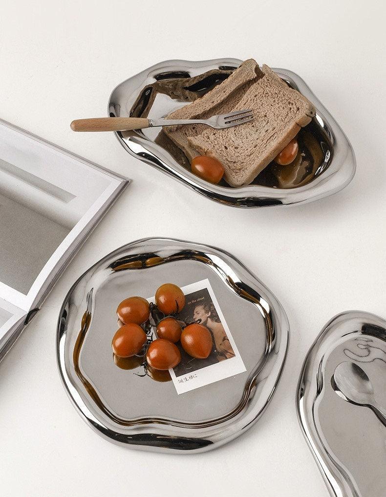 Bea Homes - Minimalist Trinket Display Dish Chrome Key Holder - Bea Homes