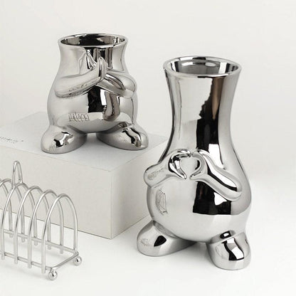 Bea Homes - Modern Monochrome Art Vase for a Chic and Minimalist Aesthetic Display - Bea Homes