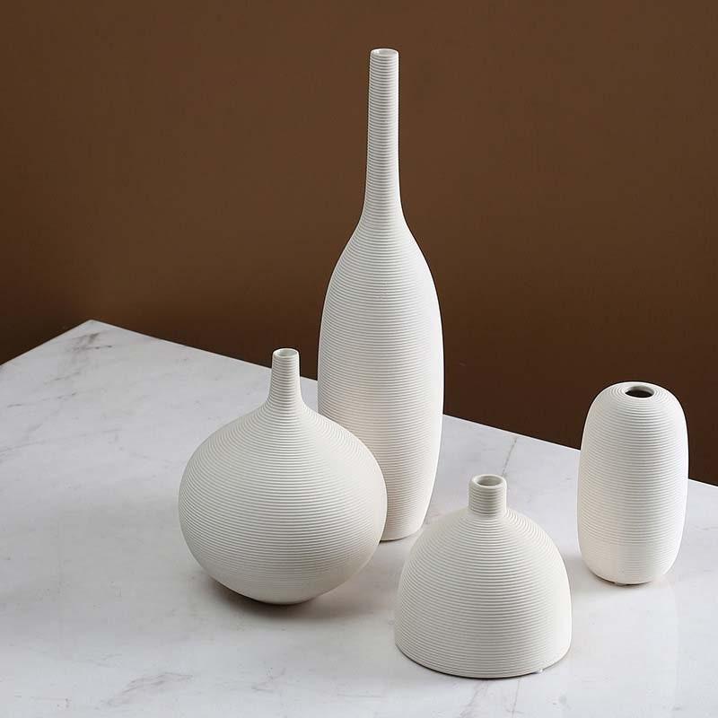 Bea Homes - Nordic Ceramic Vase for a Stylish and Elegant Interior - Bea Homes
