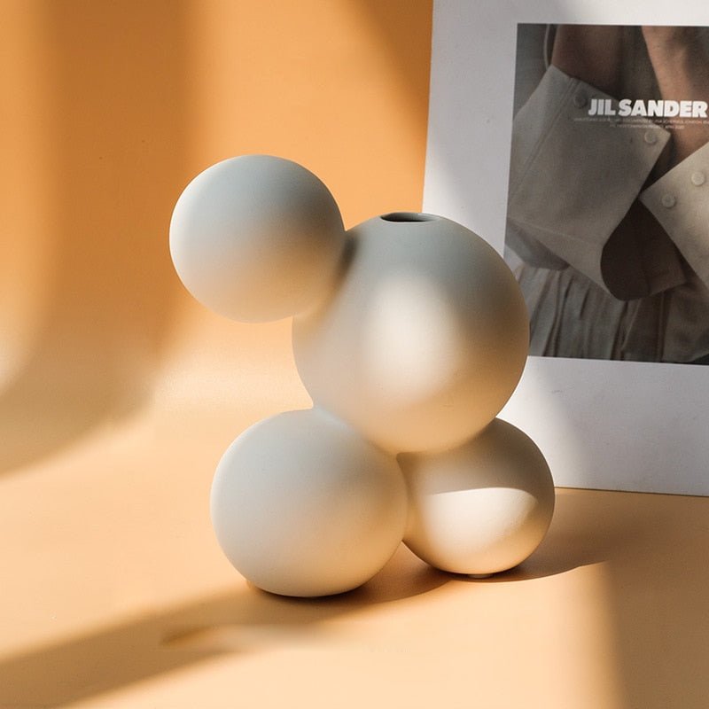 Bea Homes – Porcelain Vases - Bea Homes