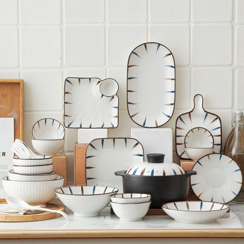 Bea Homes - Striped Rim Design Modern Ceramic Tableware for a Chic Dining Experience - Bea Homes