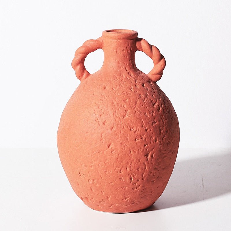 Bea Homes – Textured Ceramic Vase - Bea Homes