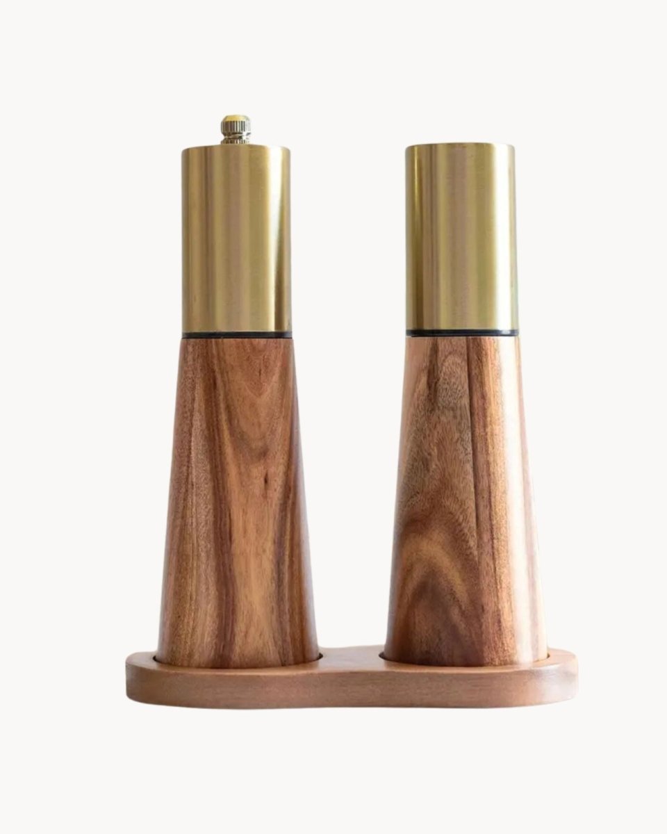 Bea Homes – Wooden Spice Grinder for a Rustic Touch - Bea Homes